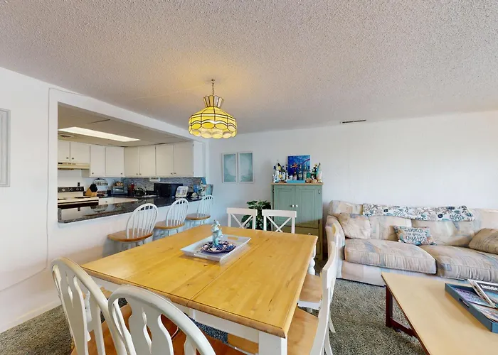 Waves 102 Apartment Ocean City